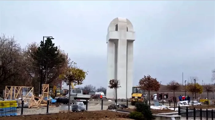 monument alba iulia facebook marea unire centenar