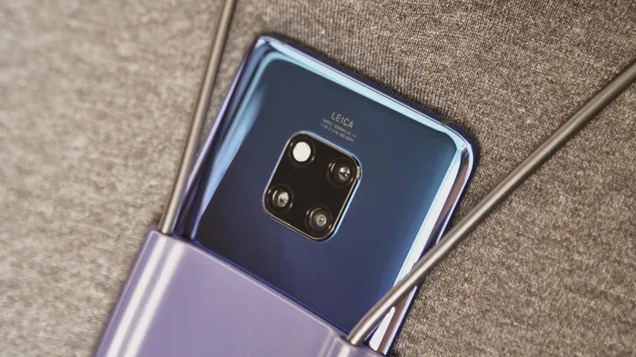 Huawei Facing Emotions (1)