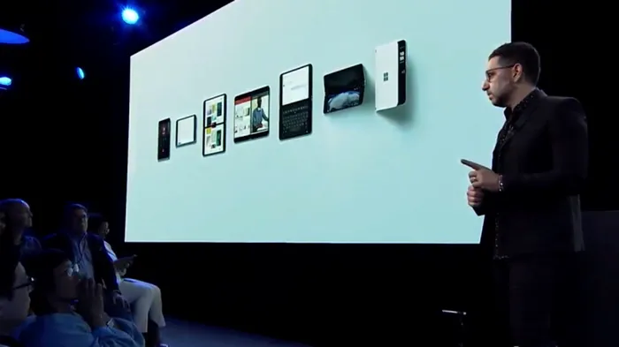 Microsoft-Surface-Duo-Android-doua-ecrane-telefon