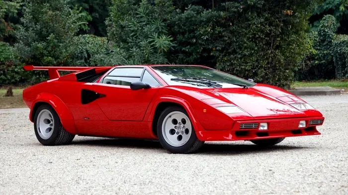 lambo countach
