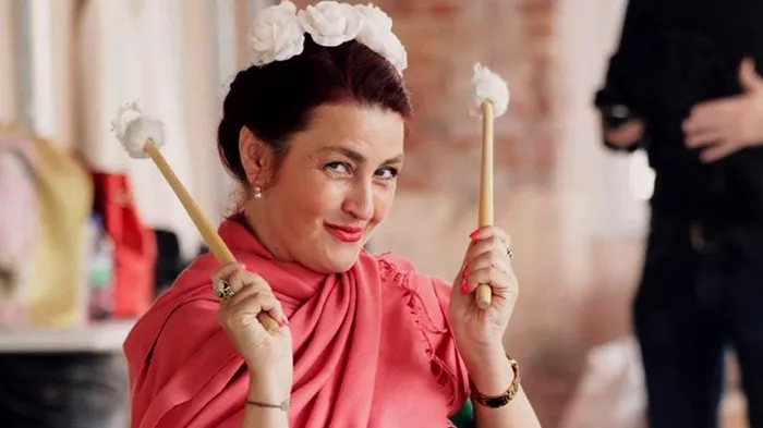 Rona Hartner fericita si sanatoasa