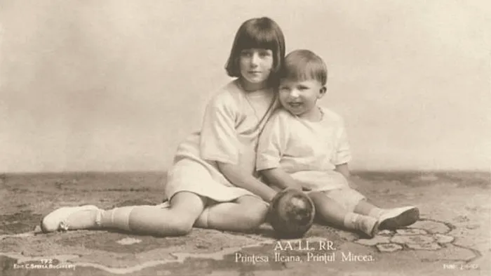 Principele Mircea și sora lui, Principesa Ileana. Foto Historia