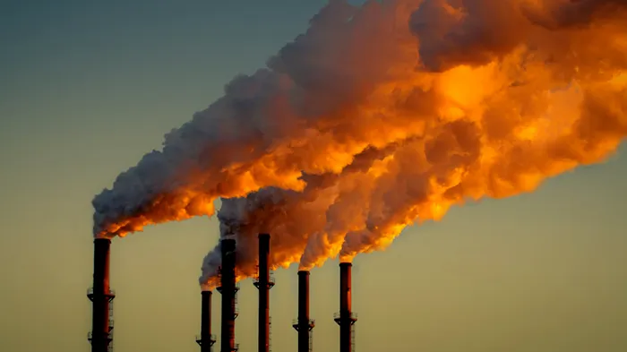 Poluarea scade vârsta de pensionare pentru mulți români