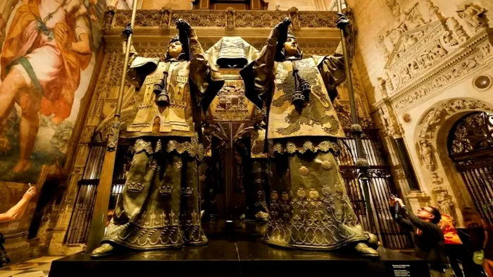 Mormantul lui Cristofor Columb Catedrala Sevilia
