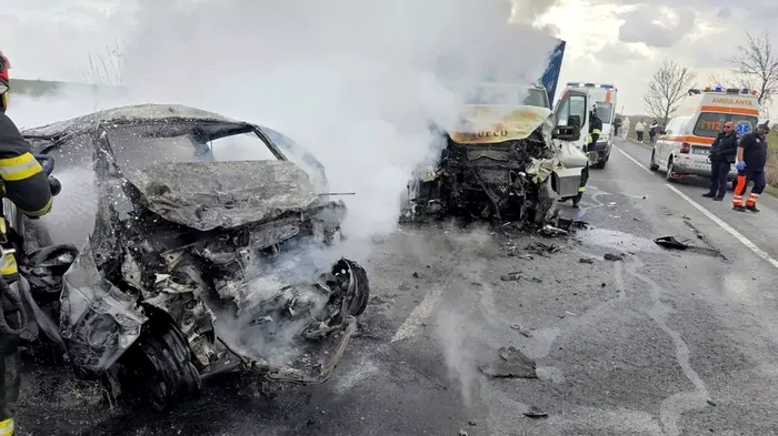 Accident cumplit pe E85