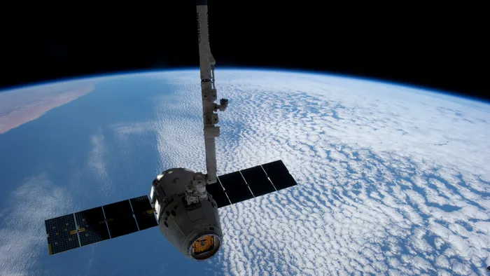 space x google cape canaveral launch falcon 9 elon musk 22