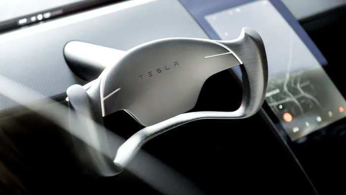 Roadster_Steering_Wheel