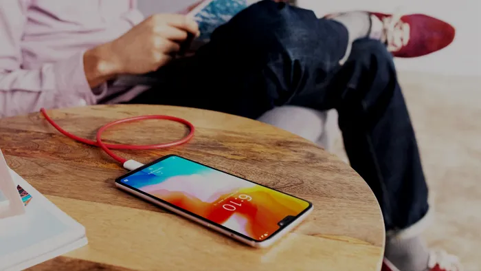 OnePlus 6 Silk White top telefoane chinezesti bune