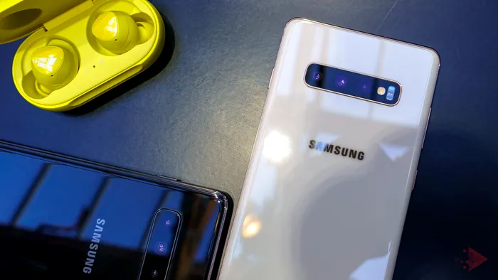 Samsung Galaxy S10-5