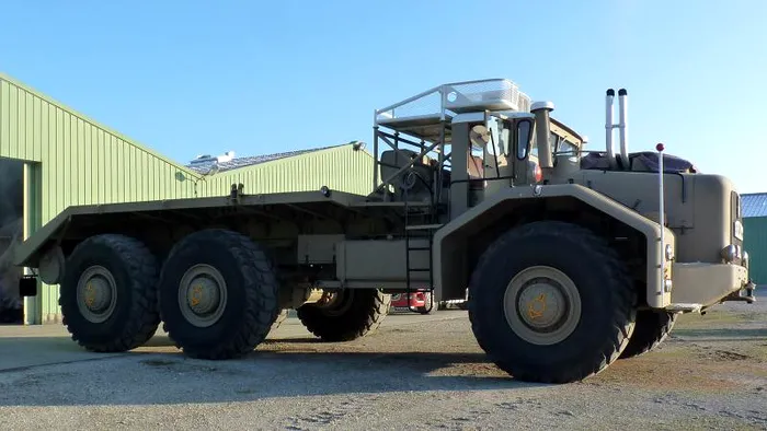 cel mai mare camion din lume berliet t100