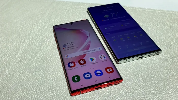 Samsung Galaxy Note 10 pret specificatii lansat oficial (3)