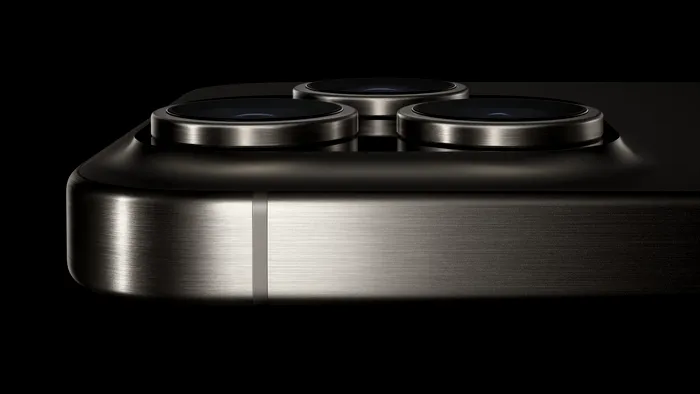 Apple-iPhone-15-Pro-lineup-camera-system-230912