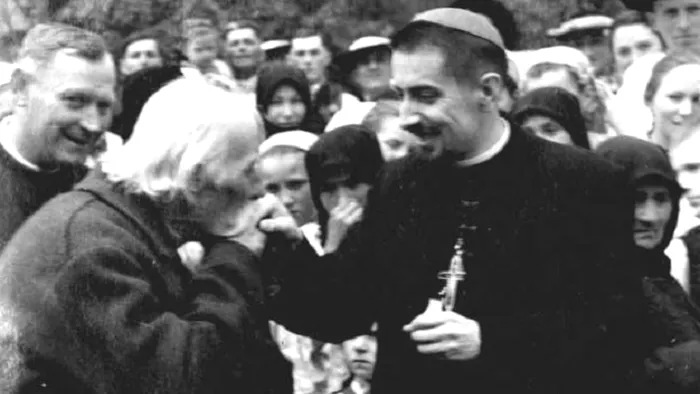 Cine a fost Ioan Suciu, fotbalistul care a ajuns doctor în Teologie. A jucat și la Roma