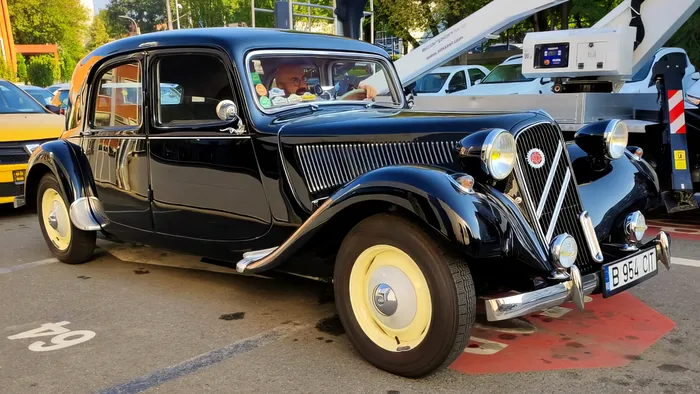 Citroën Traction Avant - regina străzilor