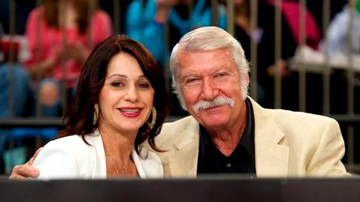 Nadia-Comaneci si Bela Karolyi 2