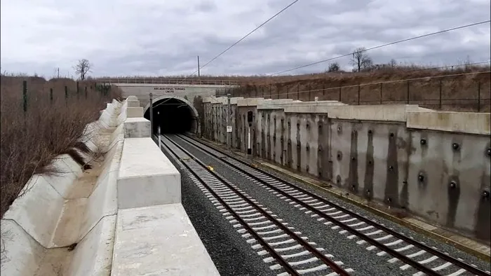 Tunelul Turdaș din Hunedoara este una dintre cele mai importante construcții de infrastructură feroviară din România.
