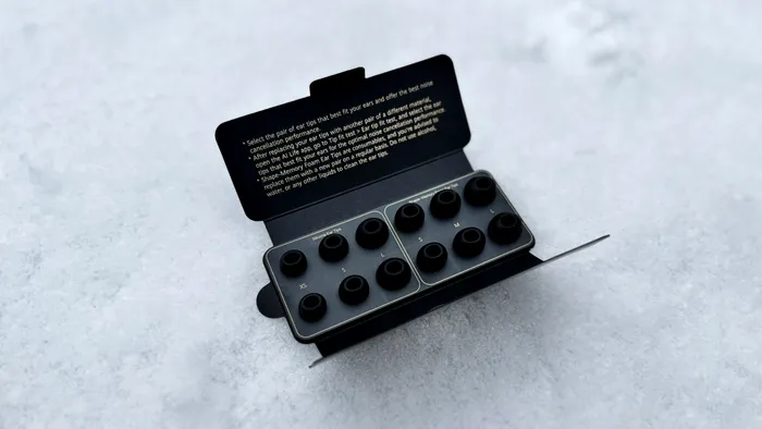 HUAWEI FreeBuds 4 Pro - set adaptoare auriculare / foto:Playtech.ro