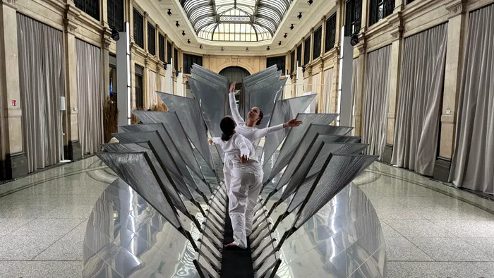 Instalația Studio INI pentru ASUS de la Milano Design Week