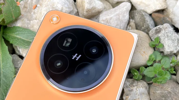 OPPO Find N6 este bun de poze