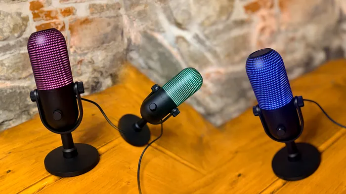 Razer Seiren V3 Chroma se personalizează la maxim, atât vizual, cât și din prisma funcționalității