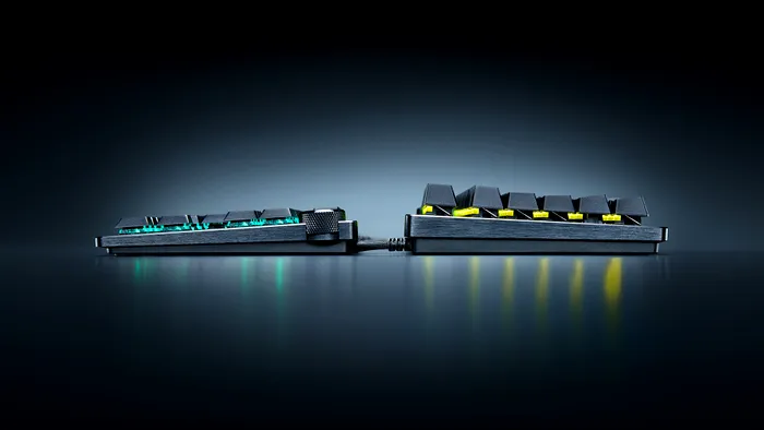 Razer Huntsman V3 Pro Low-Profile Tenkeyless 8KHz comparație cu versiunea standard