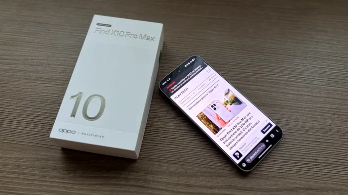 Ecranul de la OPPO Find X10 Pro Max se vede impecabil în lumină naturală
