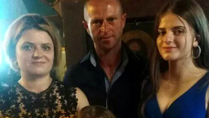 Familia Alexandrei Măceșanu speră că tânăra este în viață
