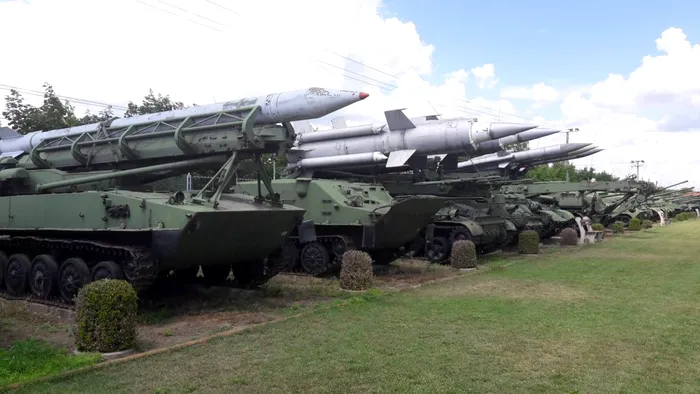 Ungaria se pregătește de război. Viktor Orban a dat ordin câte utilaje de luptă se cumpără