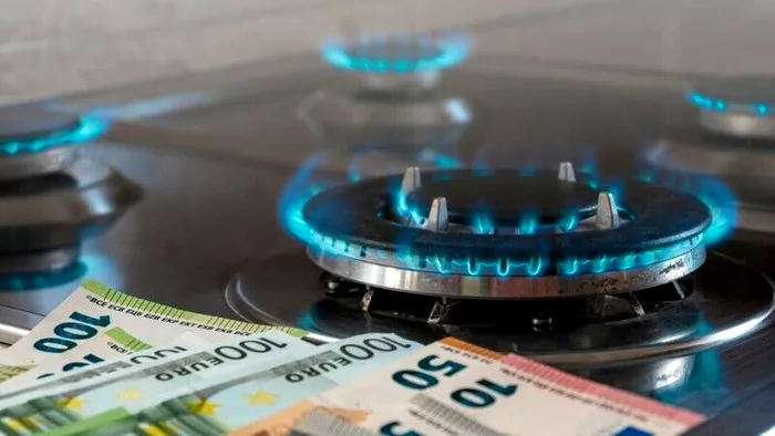 Scad prețurile la facturile de gaze și electricitate în România. Veste bună pentru acești clienți