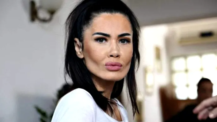 Oana Zăvoranu refuză să îmbătrânească! Vedeta arată fenomenal la 51 de ani, imaginile o dovedesc