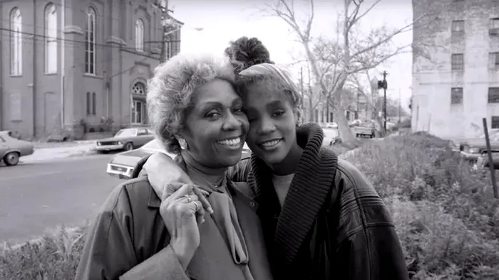 Mama lui Whitney Houston a murit la vârsta de 91 de ani