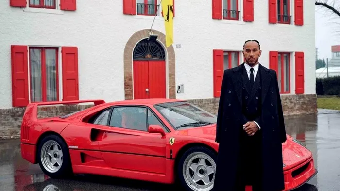 Fotografia de prezentare a lui Lewis Hamilton