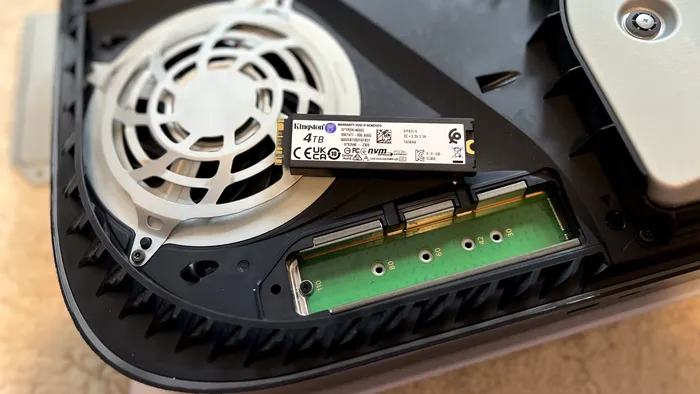 Kingston FURY Renegade PCIe 4.0 NVMe M.2 PS5 storage upgrade