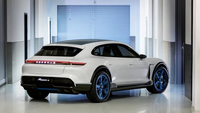 porsche mission e cross turismo suv 1