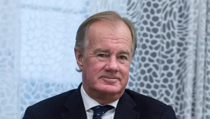 Cei mai bogați oameni din lumea modei. Cine sunt creatorii Louis Vuitton, Nike, Gucci, Zara sau H&M 