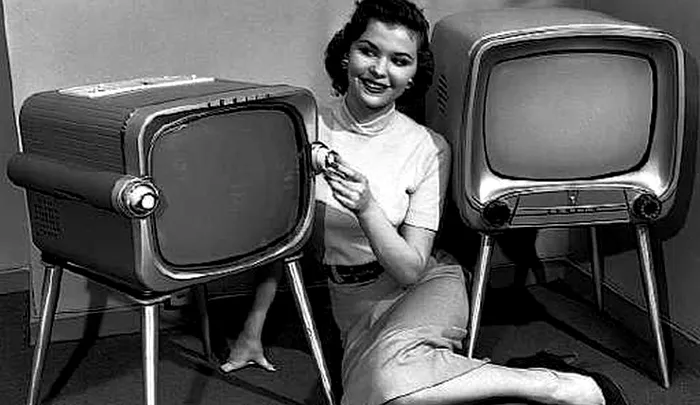 21 august 1955, prima transmisiune TVR. Cine a fost prima crainică a Televiziunii Române care le-a vorbit românilor