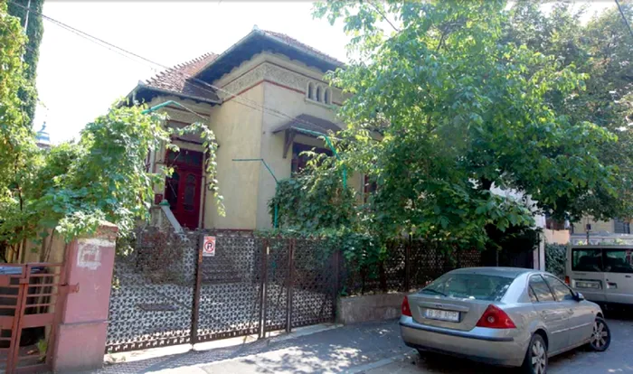 Casa indragitului interpret a fost renovata de fiul su, Ionut Dolanescu