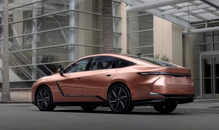 Lexus ES 2027