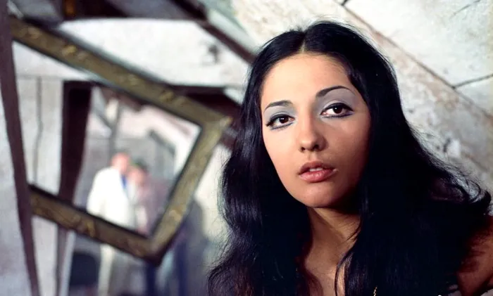 Carmen Maria Strujac in filmul Brigada Diverse