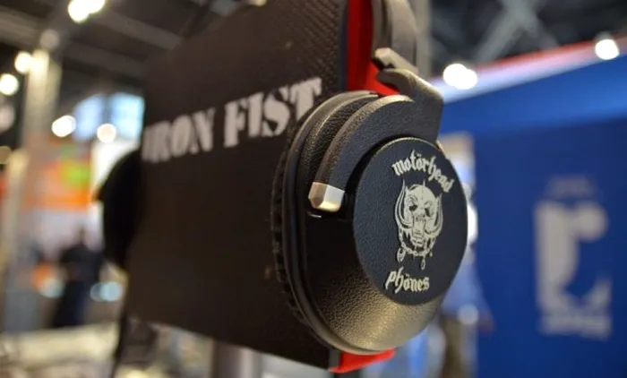 Motorheadphones