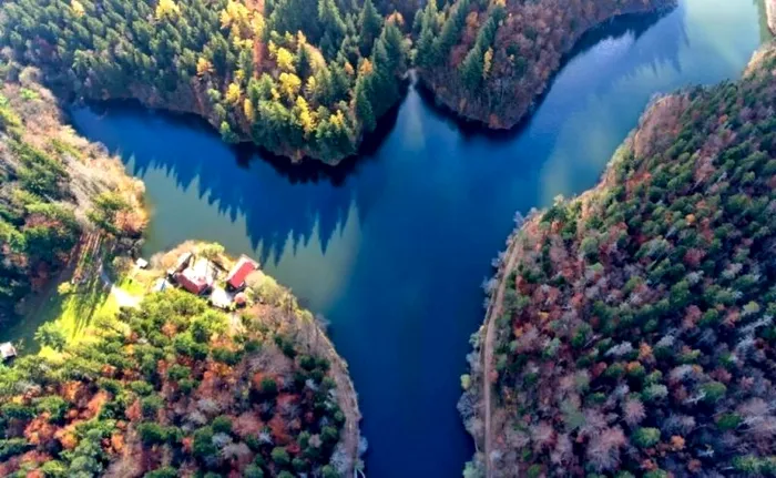 Lacul Buhui din-Anina Banat