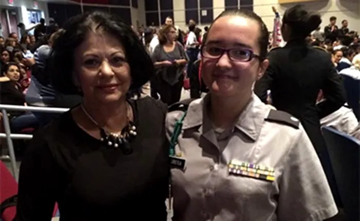 Fiicele Elenei Cârstea, soldati in armata SUA