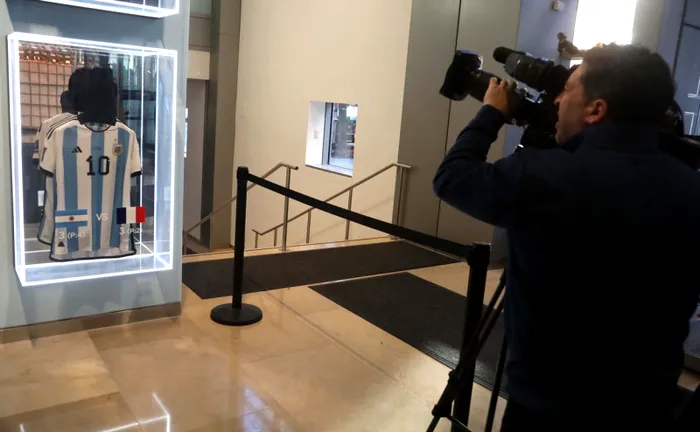 Suma fabuloasă cu care s-au vândut tricourile lui Leo Messi de la Cupa Mondială din Qatar. Cine deține recordul