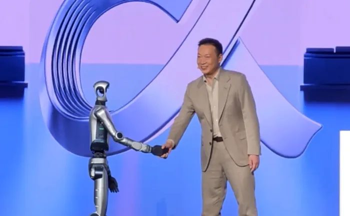 robot ai honor care danseaza