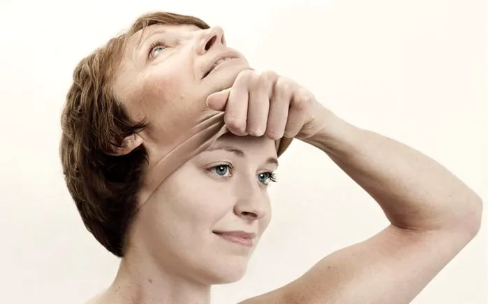 O nouă înșelătorie cu vocea Andreei Esca. Zeci de români au picat în plasă, ce „promite” reclama falsă