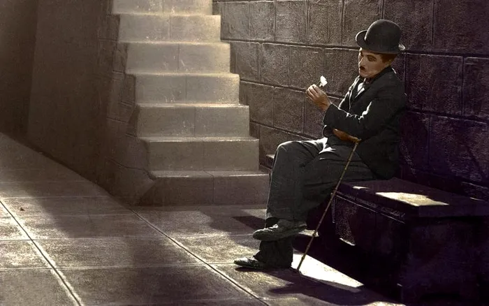 Charlie Chaplin in filmul City Lights - Luminile Orasului