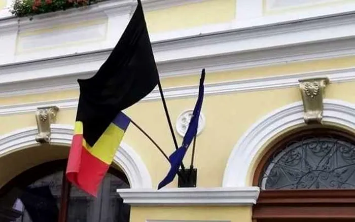 Spitalul Spiridon din Iași a arborat steagul negru, de doliu, după decesul actriței Draga Olteanu Matei