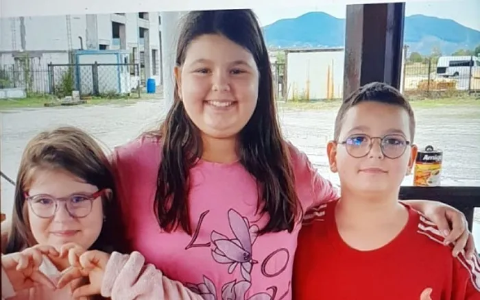 Cine este Adrian Marțian, tatăl celor trei frați din Hunedoara care au dispărut de sub ochii bonei. Milionarul trăiește într-o rulotă și a fost decăzut din drepturile părintești