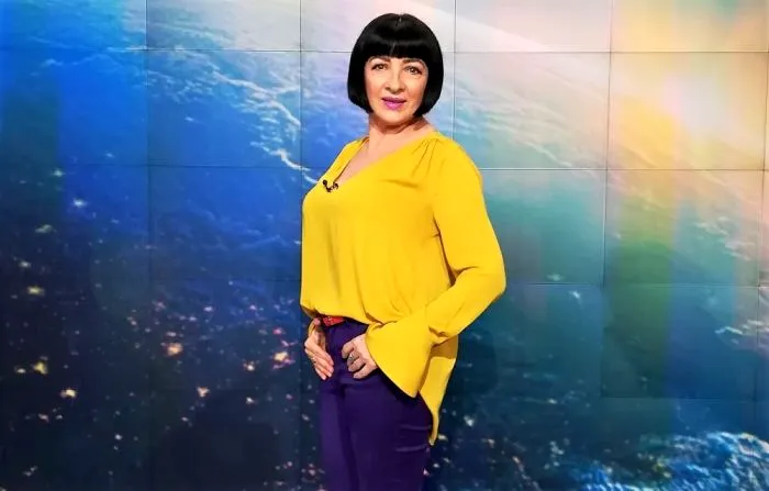 Neti Sandu poartă aceeși coafură de 25 de ani