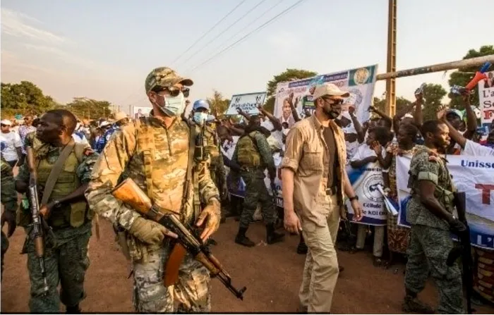 Câți bani câștigă lunar un român care devine mercenar în străinătate. Te poți îmbogăți